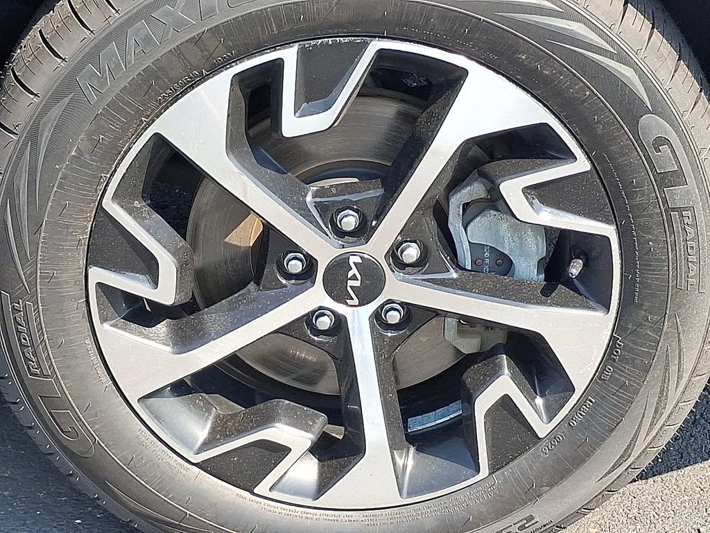 Certified 2023 Kia Sportage EX AWD/4WD image 8