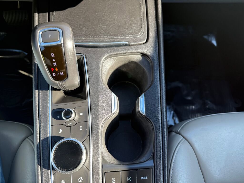 Used 2019 Cadillac XT4 Premium Luxury w/ Cold Weather Package image 20