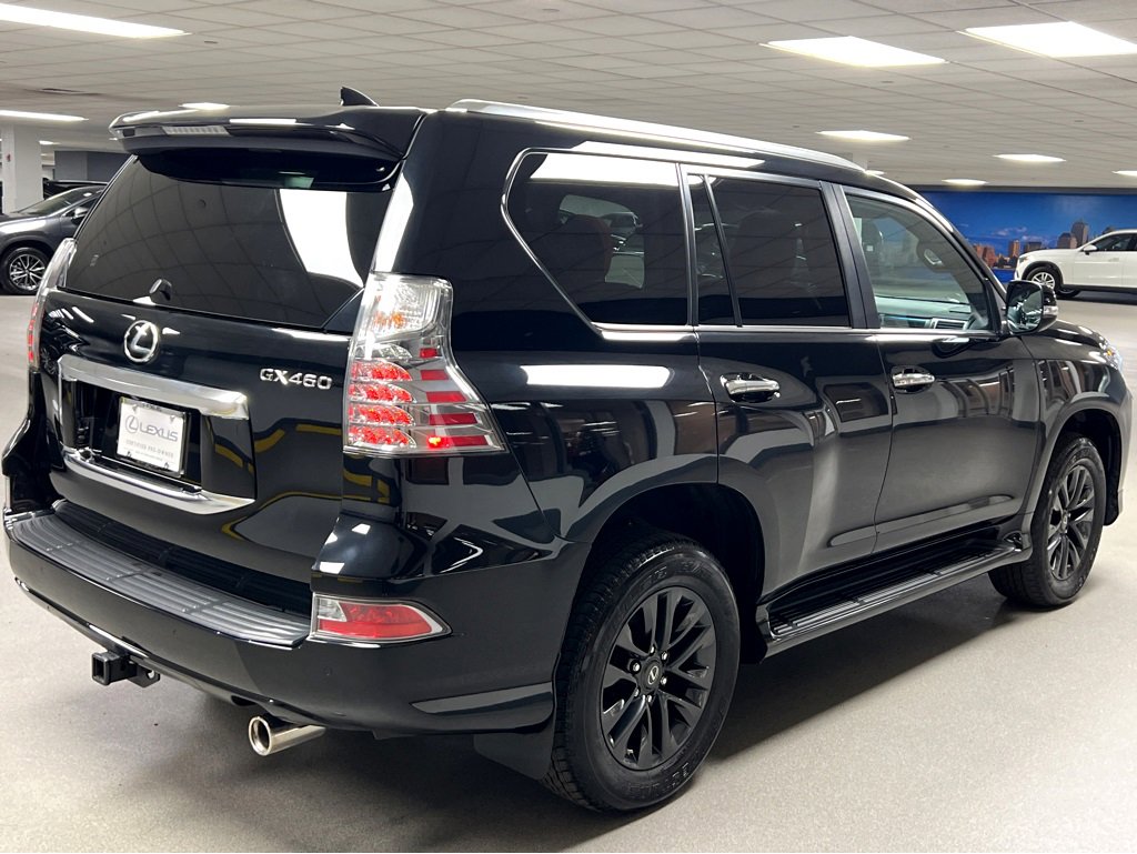 Certified 2023 Lexus GX 460 Premium w/ Premium Plus Package image 7