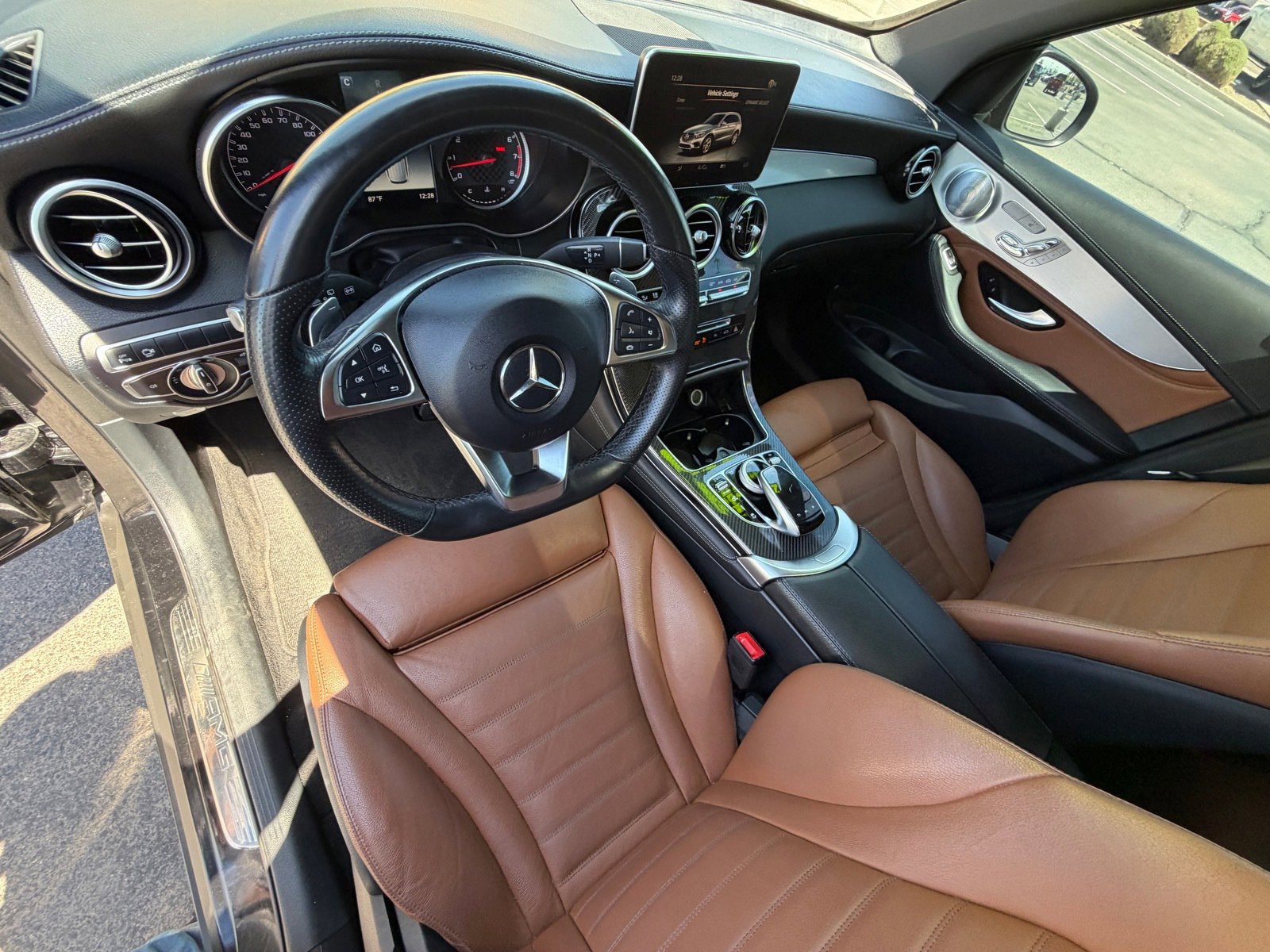 Used 2019 Mercedes-Benz GLC 43 AMG 4MATIC image 15