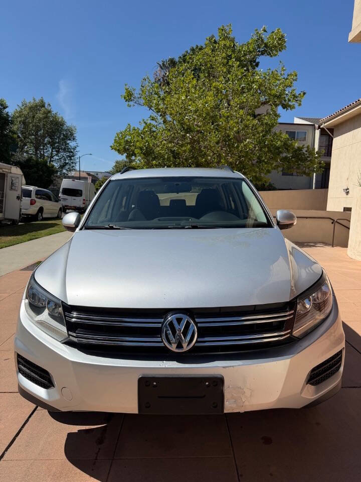 Used 2015 Volkswagen Tiguan S image 6