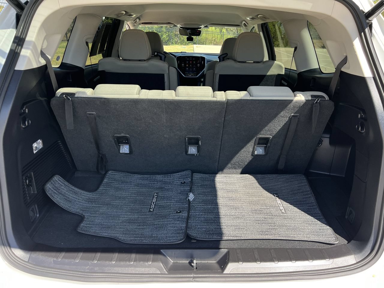 Used 2023 Subaru Ascent Premium w/ Convenience Package AWD/4WD image 25