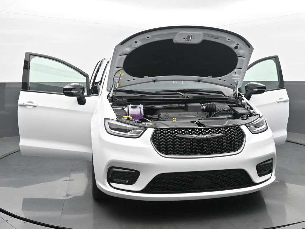 New 2026 Chrysler Pacifica Select image 54