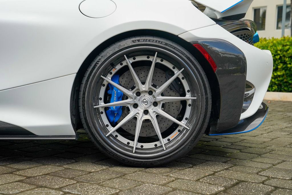 Used 2021 McLaren 765LT image 18