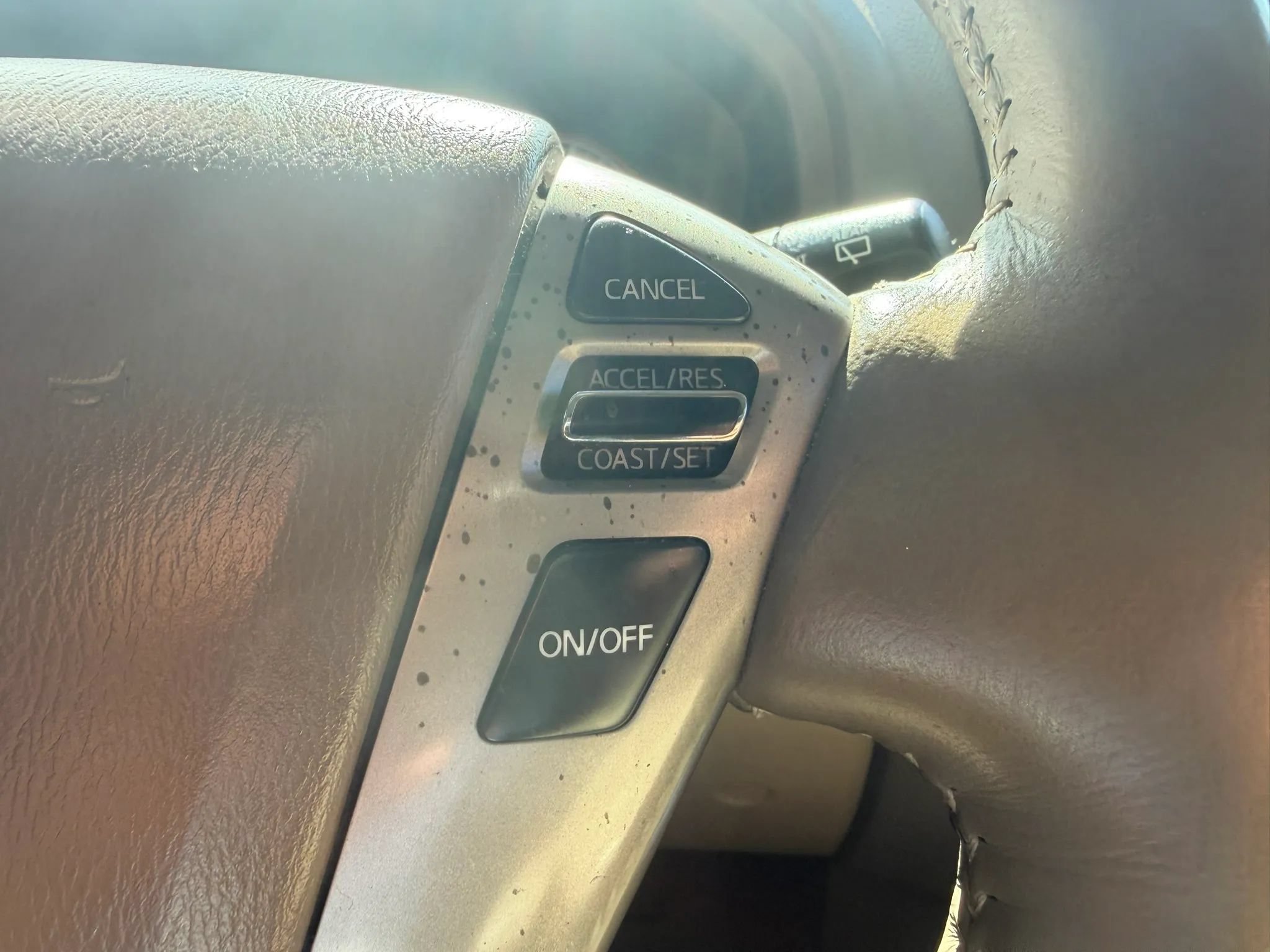Used 2015 Nissan Armada Platinum w/ 2nd Row Captain Seat Package AWD/4WD image 15