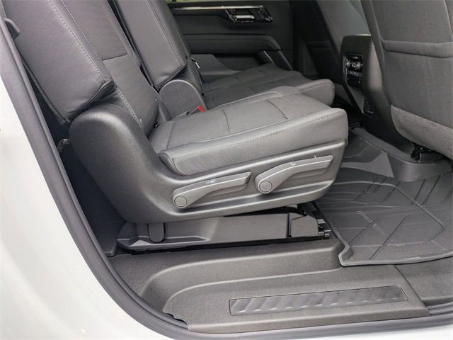 New 2026 Chevrolet Suburban LS image 35