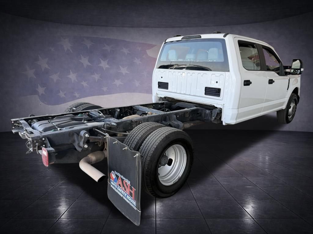 Used 2020 Ford F350 XL w/ Power Equipment Group image 7