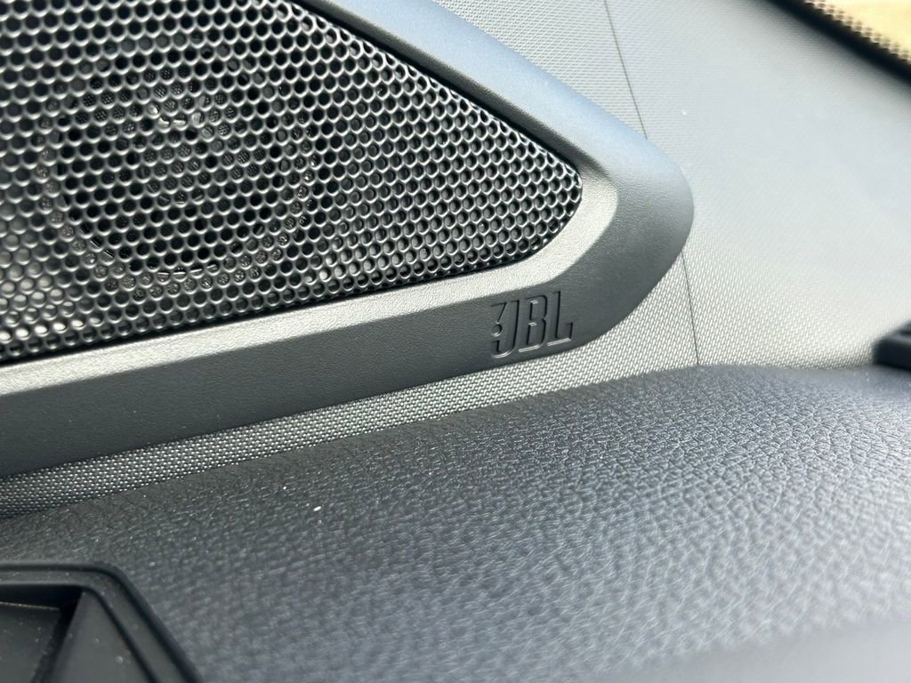 Used 2025 Toyota Tundra Platinum image 33