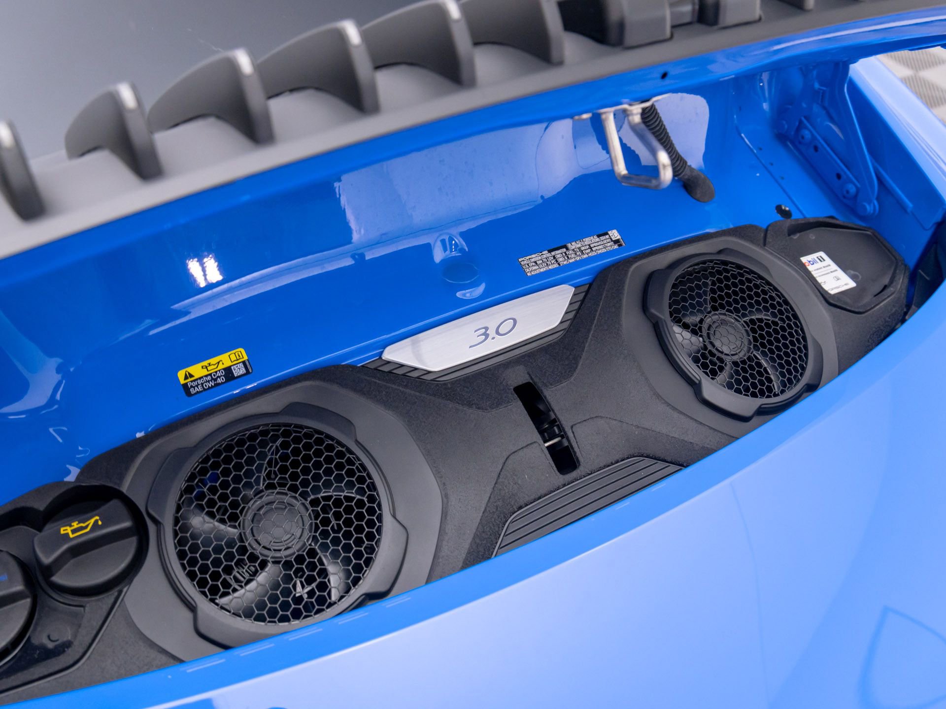 Certified 2024 Porsche 911 Carrera T image 31