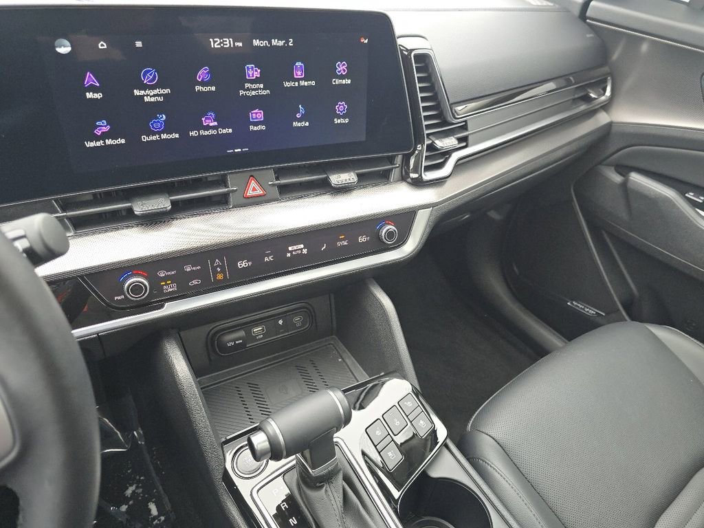 Used 2024 Kia Sportage SX image 31