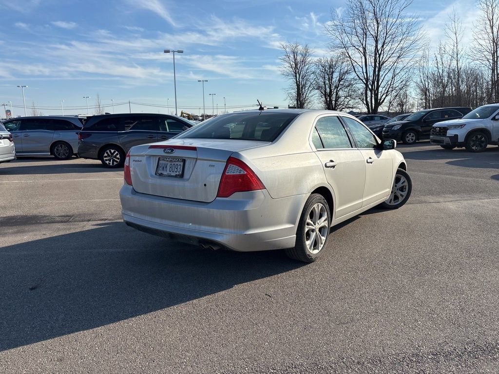 Used 2012 Ford Fusion SE image 8