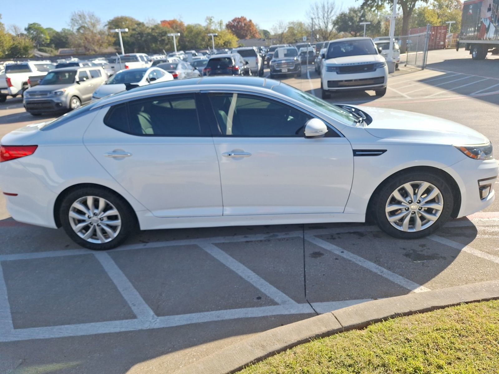 Used 2015 Kia Optima EX w/ EX Premium Package image 7