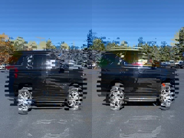 Certified 2022 Chevrolet Tahoe High Country w/ LPO, Illumination Package image 8