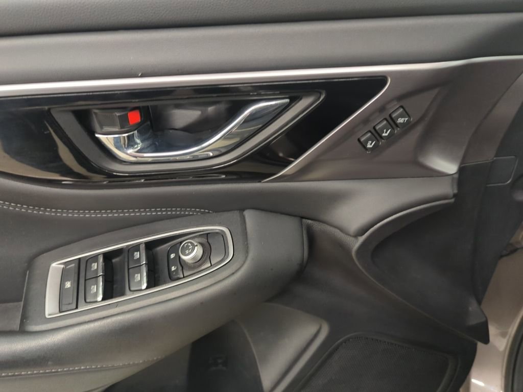 Used 2024 Subaru Outback Limited AWD/4WD image 13