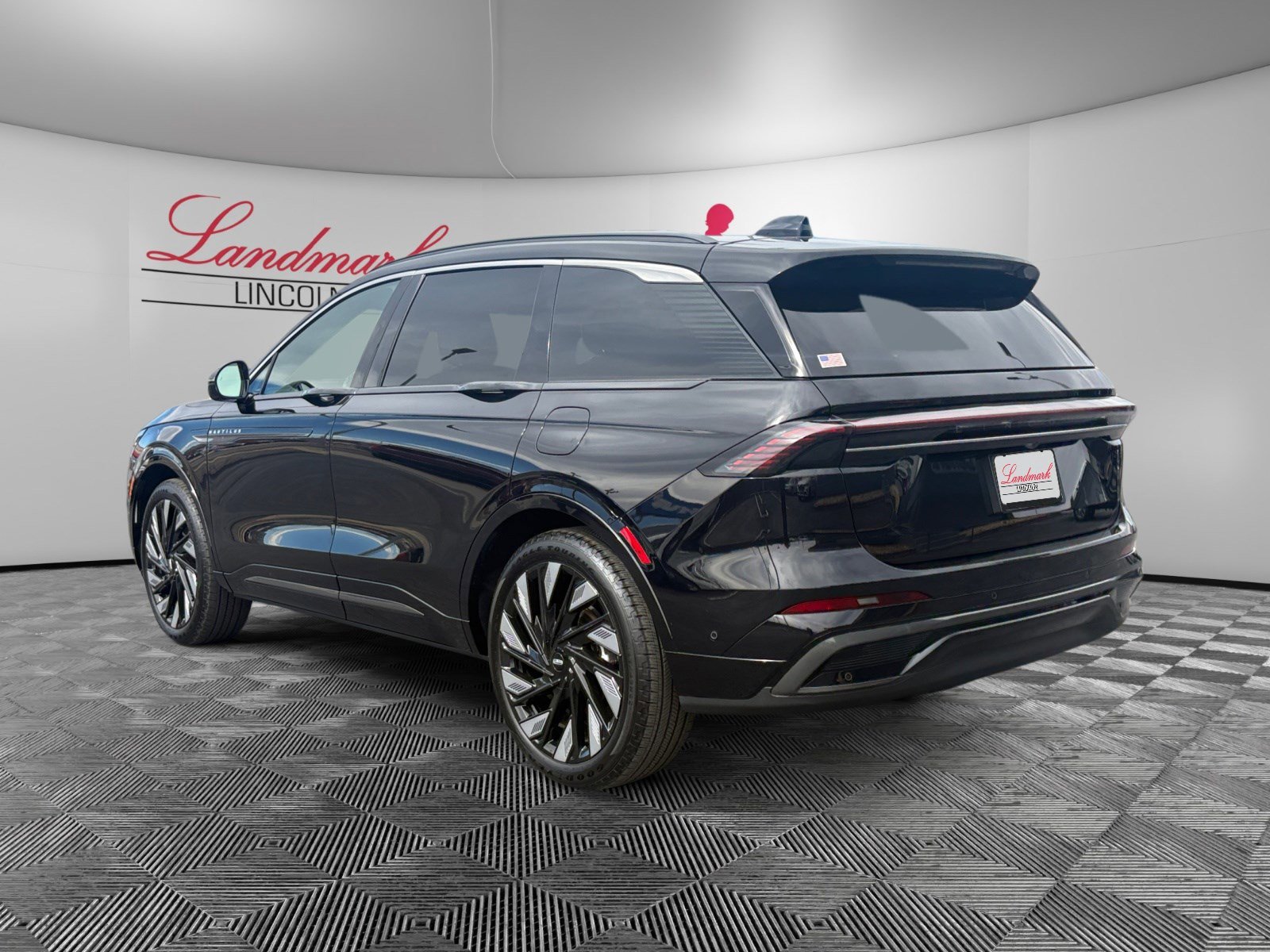 Certified 2024 Lincoln Nautilus Black Label w/ Jet Appearance Package (87T) image 3