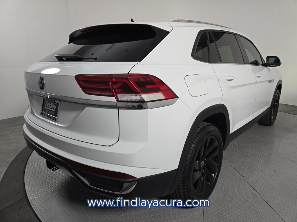 Used 2022 Volkswagen Atlas Cross Sport SE FWD image 7