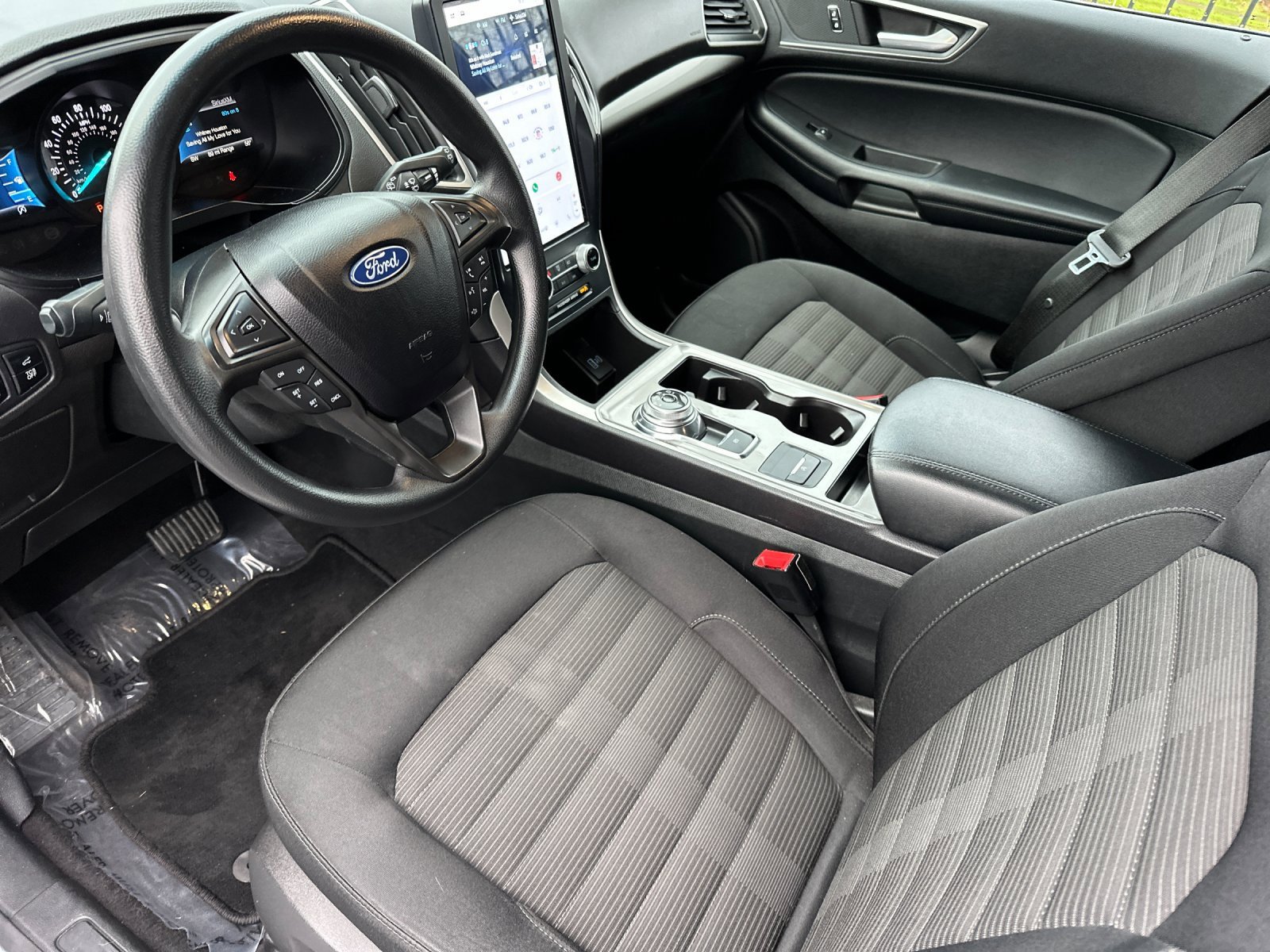 Used 2023 Ford Edge SEL image 10