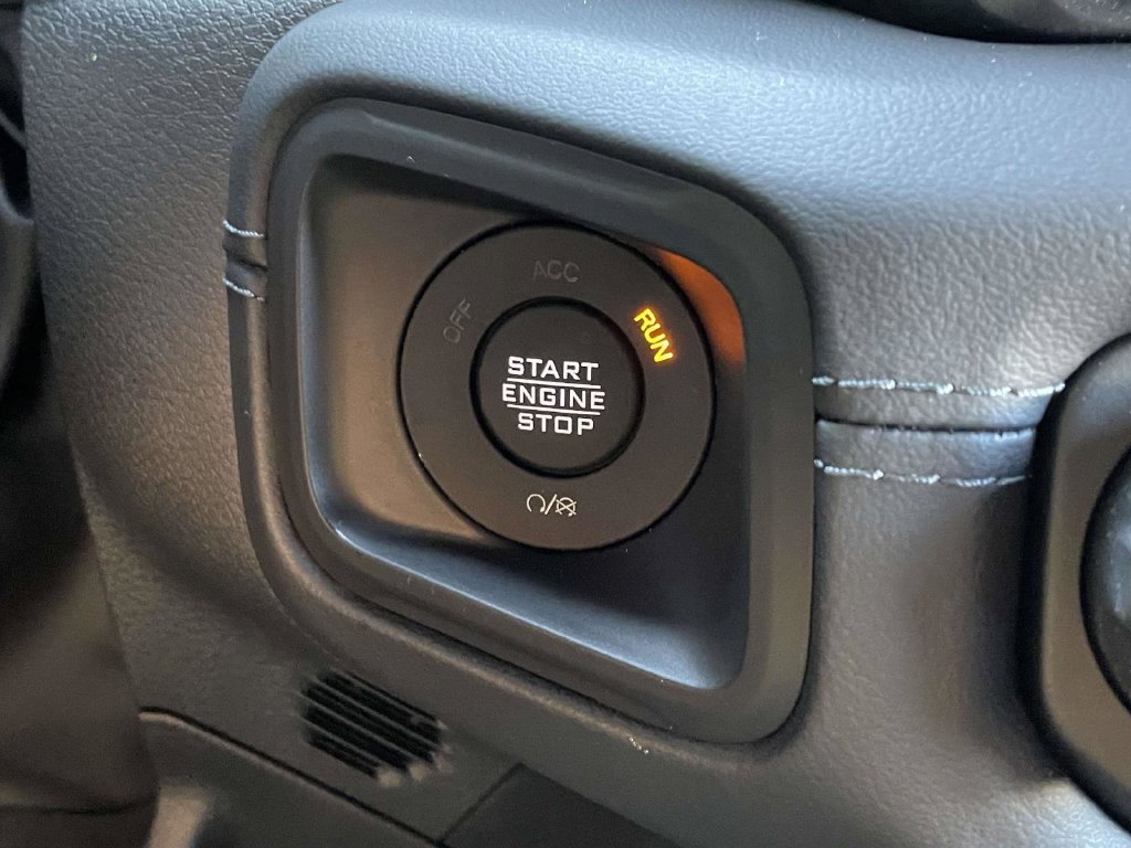 New 2027 Jeep Wrangler Unlimited Rubicon AWD/4WD image 34