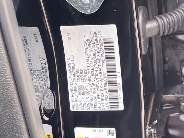 Certified 2025 Honda Civic Sport image 22