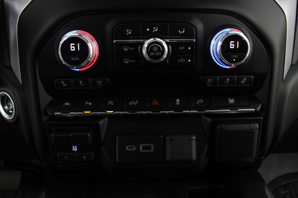 Used 2020 GMC Sierra 1500 SLT w/ SLT Premium Plus Package AWD/4WD image 6