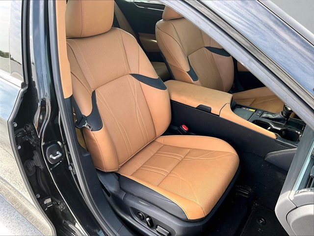 Used 2024 Lexus ES 300h w/ Technology Package FWD image 9