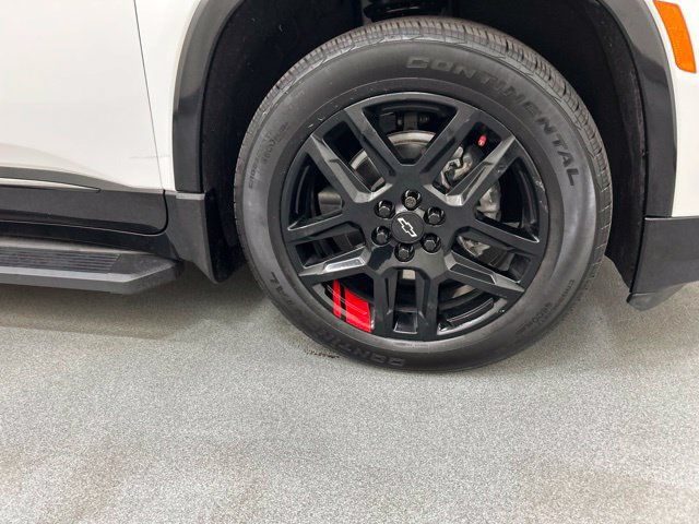 Used 2022 Chevrolet Traverse Premier w/ Redline Edition AWD/4WD image 30