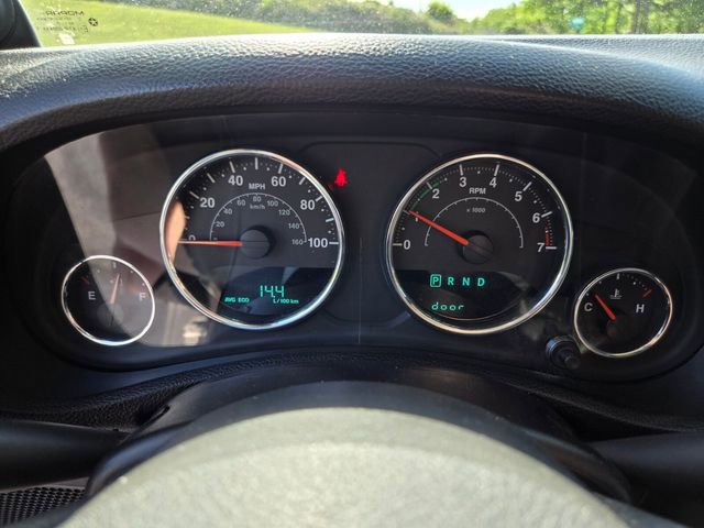 Used 2013 Jeep Wrangler Sport AWD/4WD image 28