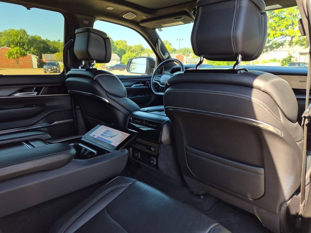 Used 2024 Jeep Grand Wagoneer L Series II w/ Quick Order Packagew 28T AWD/4WD image 48