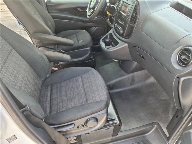 Used 2016 Mercedes-Benz Metris image 19