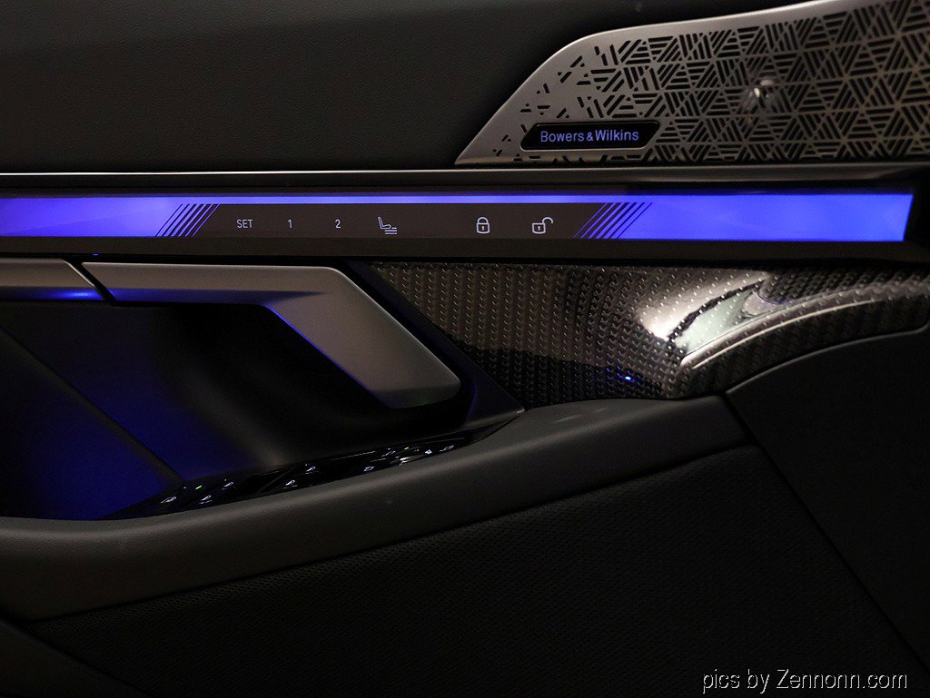 New 2026 BMW M5 Touring image 30