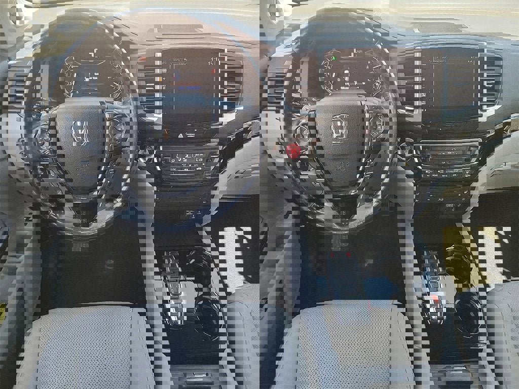 Used 2016 Honda Pilot Elite image 4