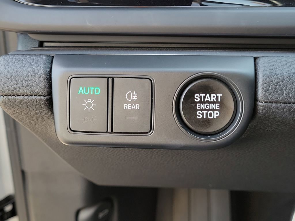 Certified 2024 Porsche Panamera Base image 40