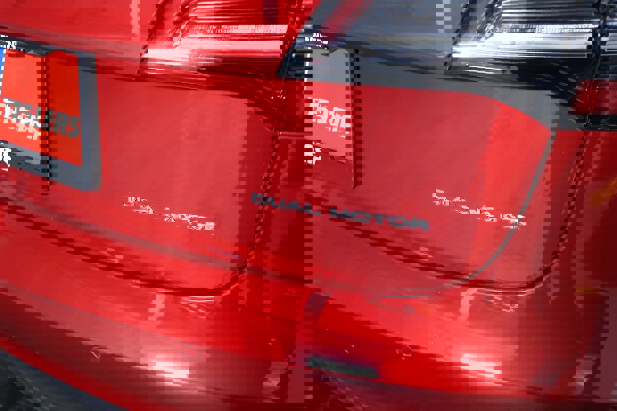 Used 2020 Tesla Model 3 Long Range image 46