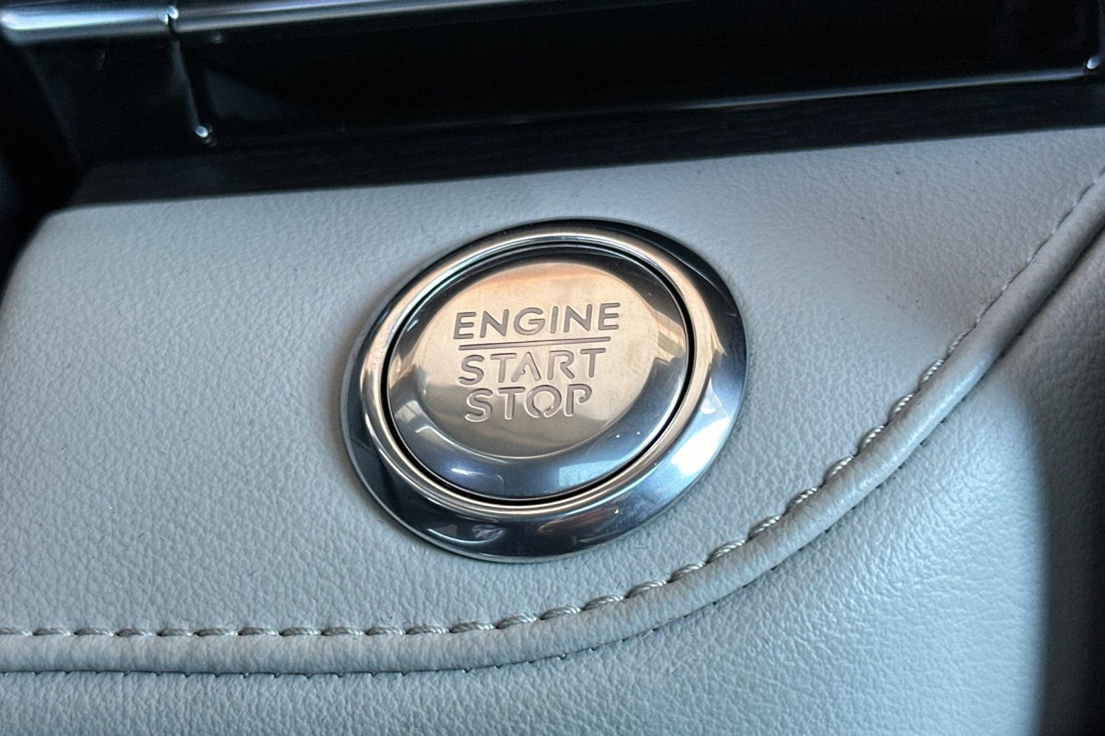 Used 2025 Lincoln Nautilus Reserve image 20