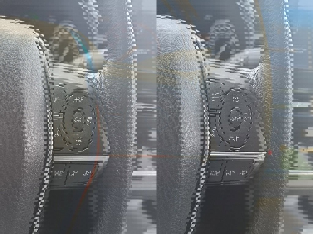 Certified 2021 Toyota Avalon XLE image 21