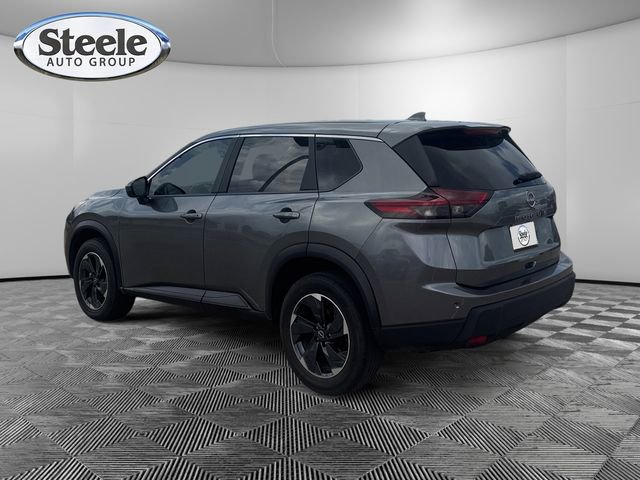 Used 2025 Nissan Rogue SV FWD image 3