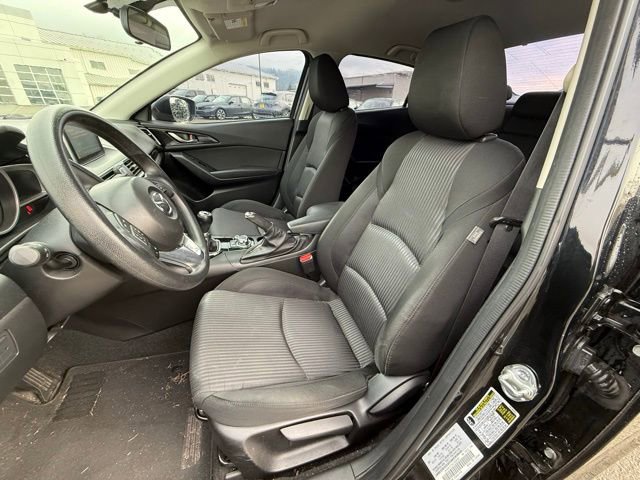 Used 2016 MAZDA MAZDA3 i Sport w/ Preferred Equipment Package image 10