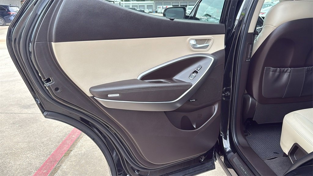 Used 2017 Hyundai Santa Fe Sport w/ 2.4L Tech Package 04 image 16