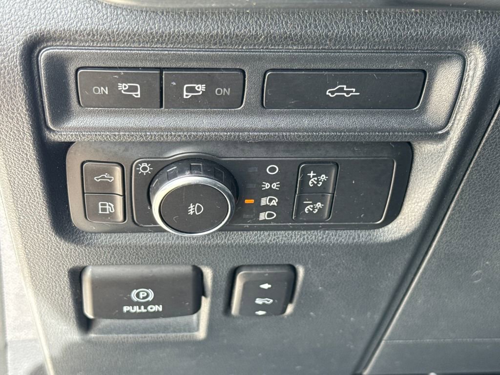 Certified 2021 Ford F150 Lariat w/ Equipment Group 502A High image 15