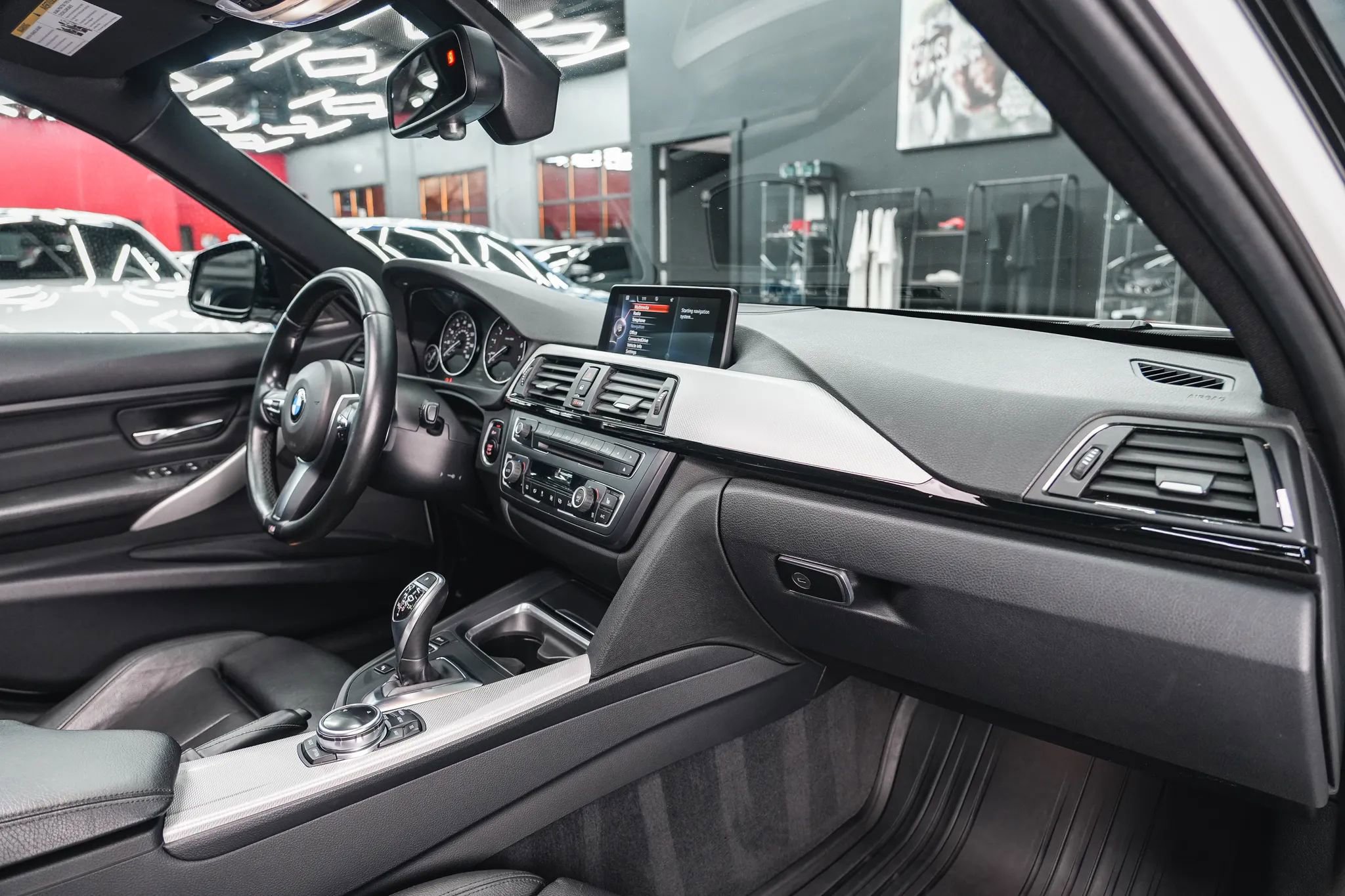 Used 2014 BMW 335i xDrive Sedan AWD/4WD image 48