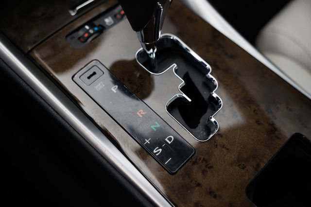 Used 2011 Lexus IS 350 4dr Sedan RWD image 44