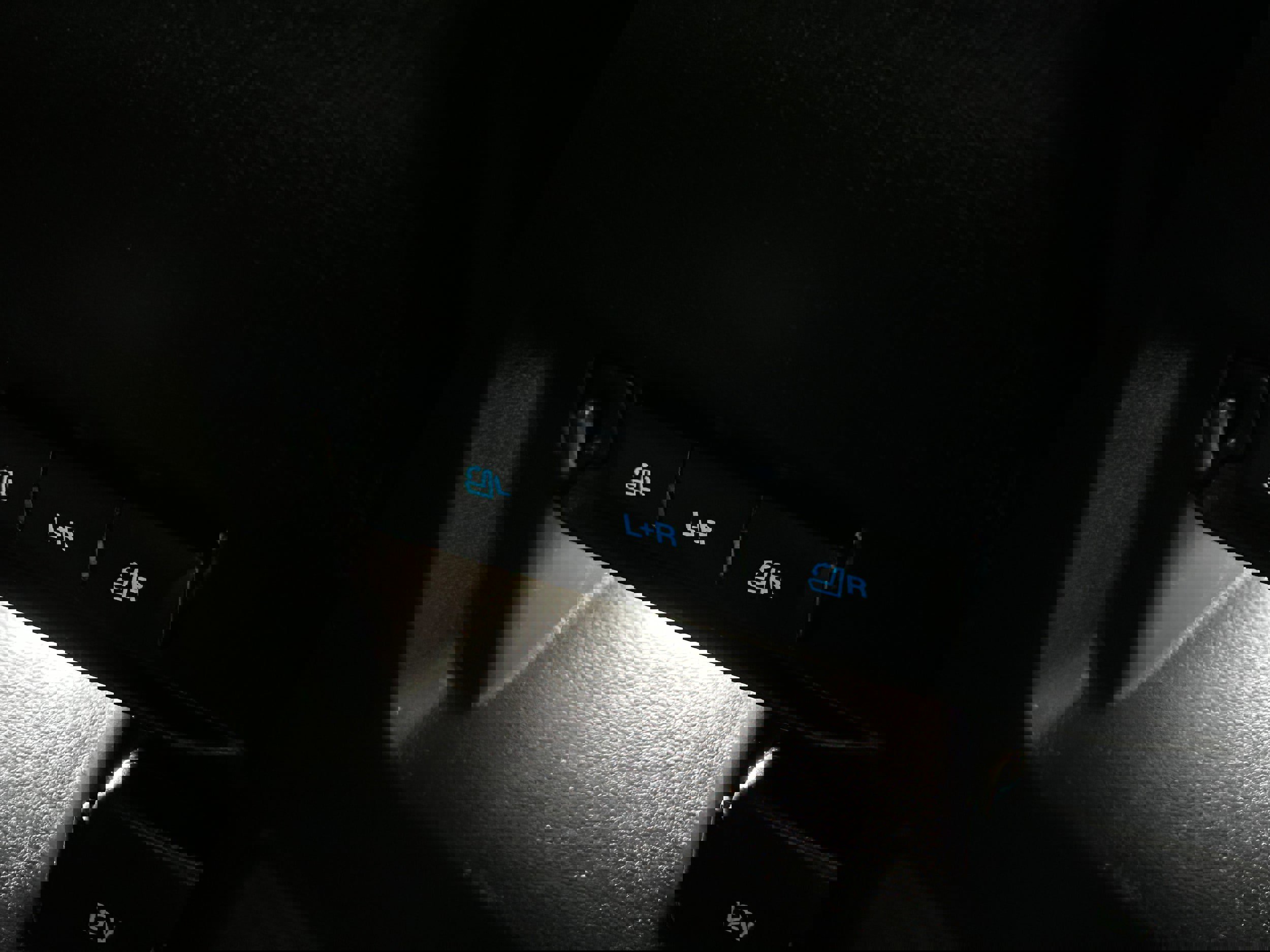 Used 2020 Ford Explorer ST w/ ST Street Pack image 38