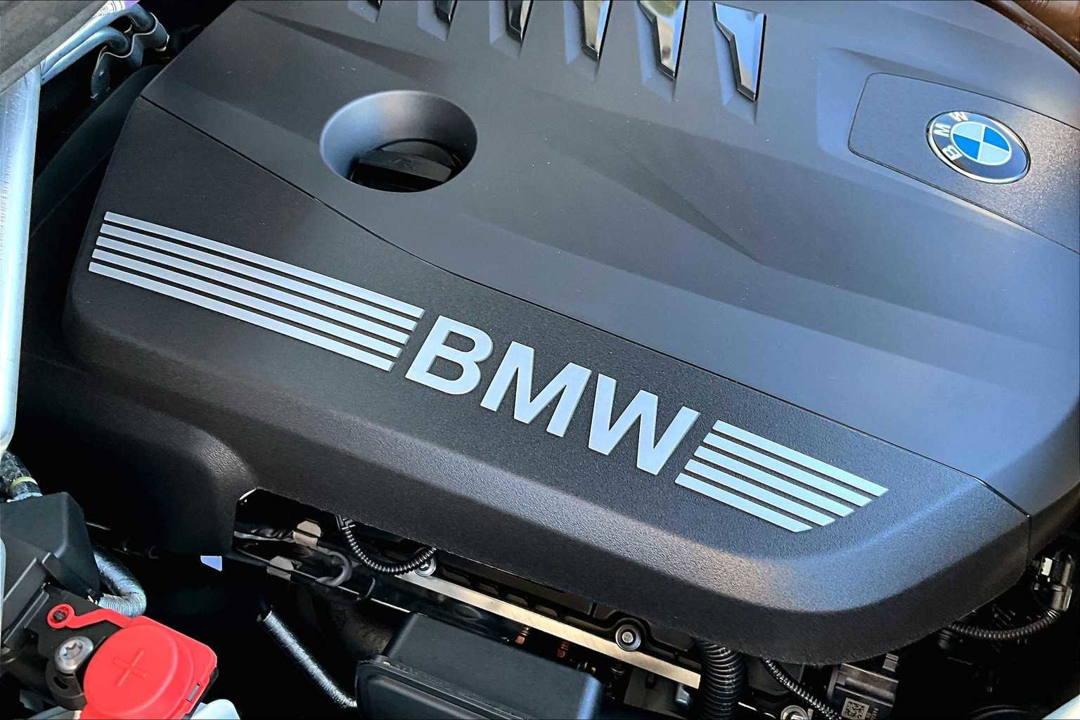 New 2026 BMW X5 xDrive40i w/ M Sport Package image 17