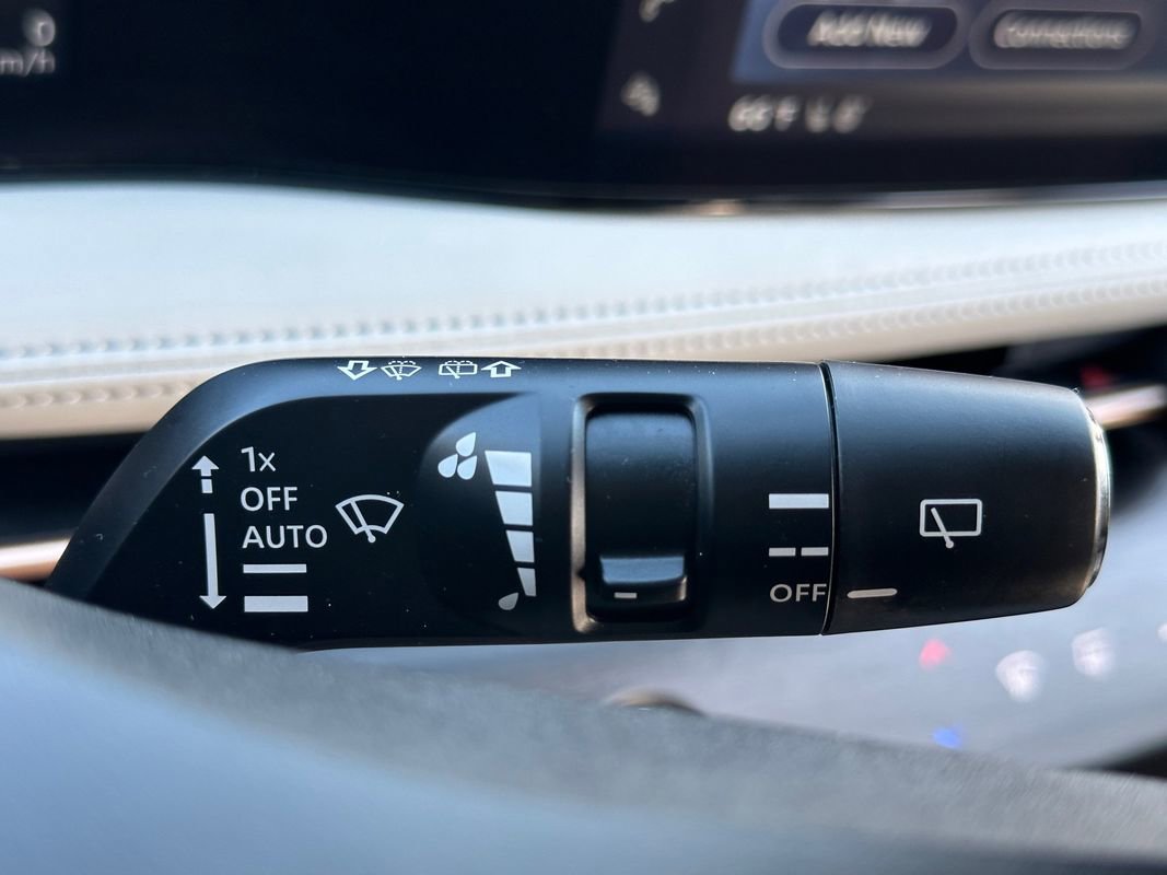 Used 2023 Nissan Ariya Evolve+ image 35