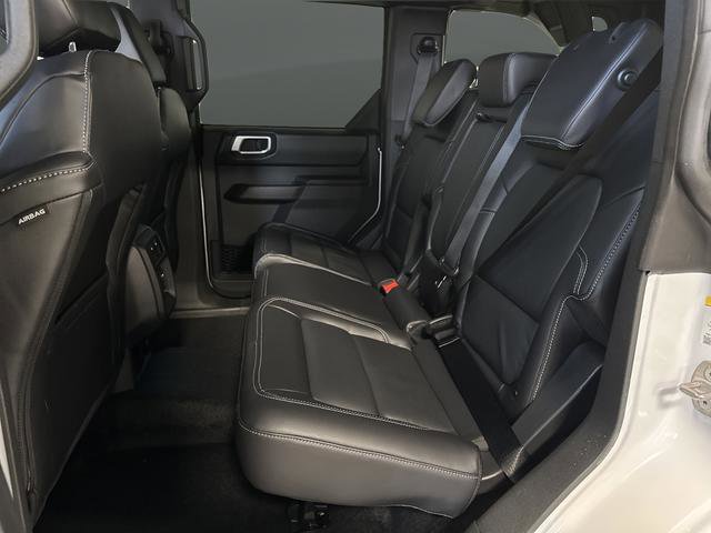 New 2025 Ford Bronco Outer Banks w/ Sasquatch Package image 28