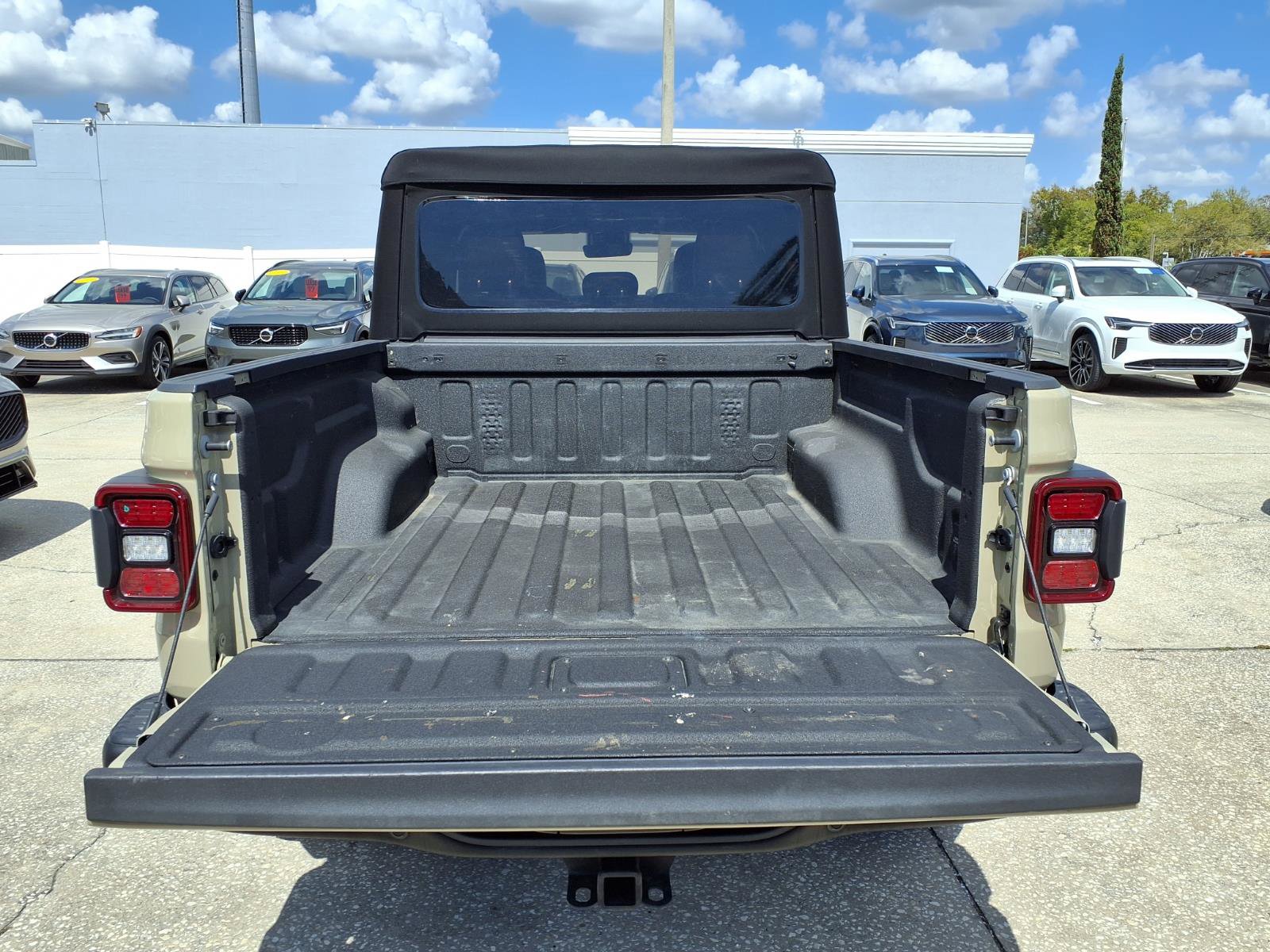 Used 2020 Jeep Gladiator Rubicon image 19