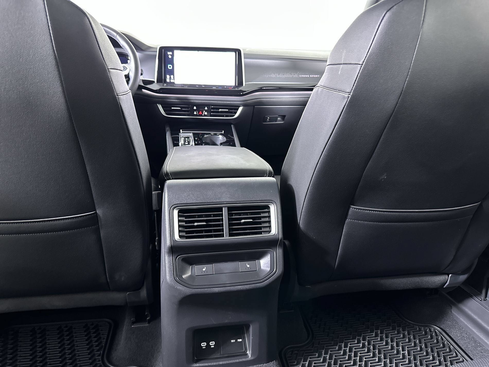 Used 2026 Volkswagen Atlas Cross Sport SEL Premium R-Line AWD/4WD image 22