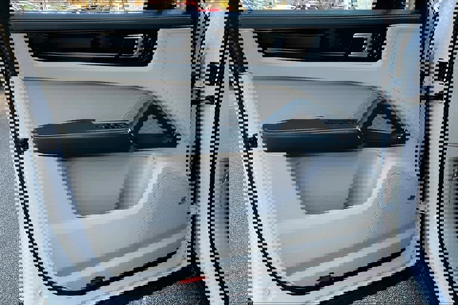 Used 2019 Porsche Cayenne image 20