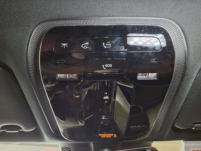 Used 2025 Mercedes-Benz C 300 4MATIC Sedan image 12