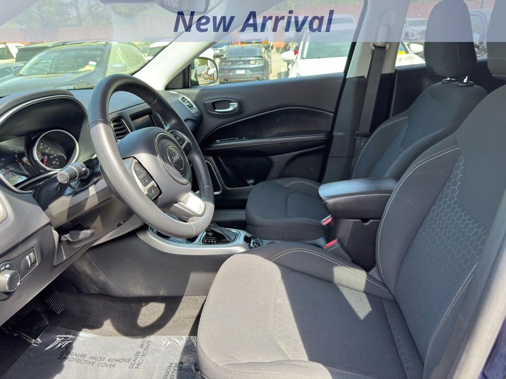 Used 2018 Jeep Compass Sport w/ Tech Group image 9